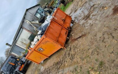 Location de benne de 6m3 pour évacuer différents déchets de chantiers cumulé à son dépôt à Saint-Genès-de-Fronsac 33240 en Gironde