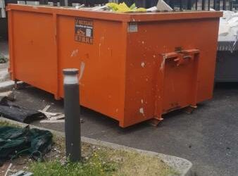 Evacuer vos déchets de chantier (tout venant, bois, ferraille, plâtre, isolant…) avec la location d’une benne à Gradignan en Gironde ?